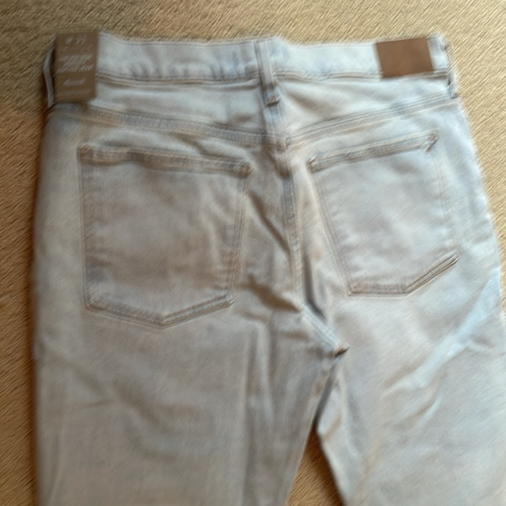 Madewell Mid-Rise Perfect Jeans NWT - Picture 3 of 7
